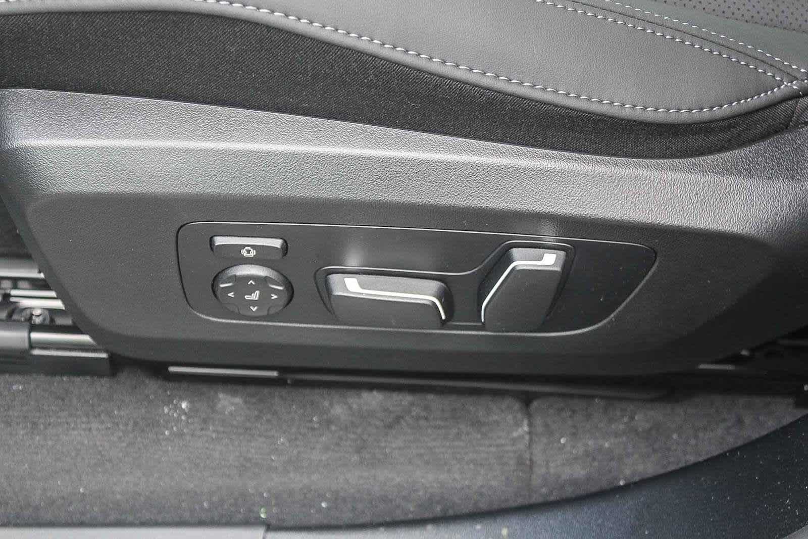 Thumbnail: 2026 BMW X3 - 21