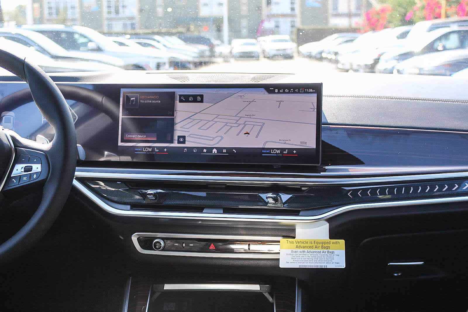 Thumbnail: 2026 BMW X5 - 13