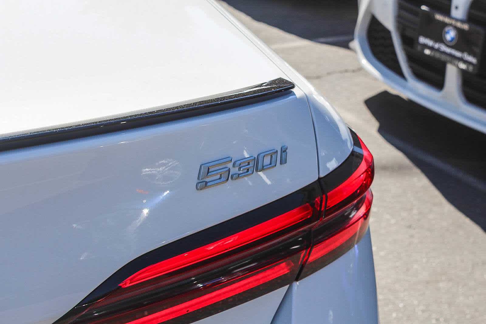 Thumbnail: 2026 BMW 5 Series - 25