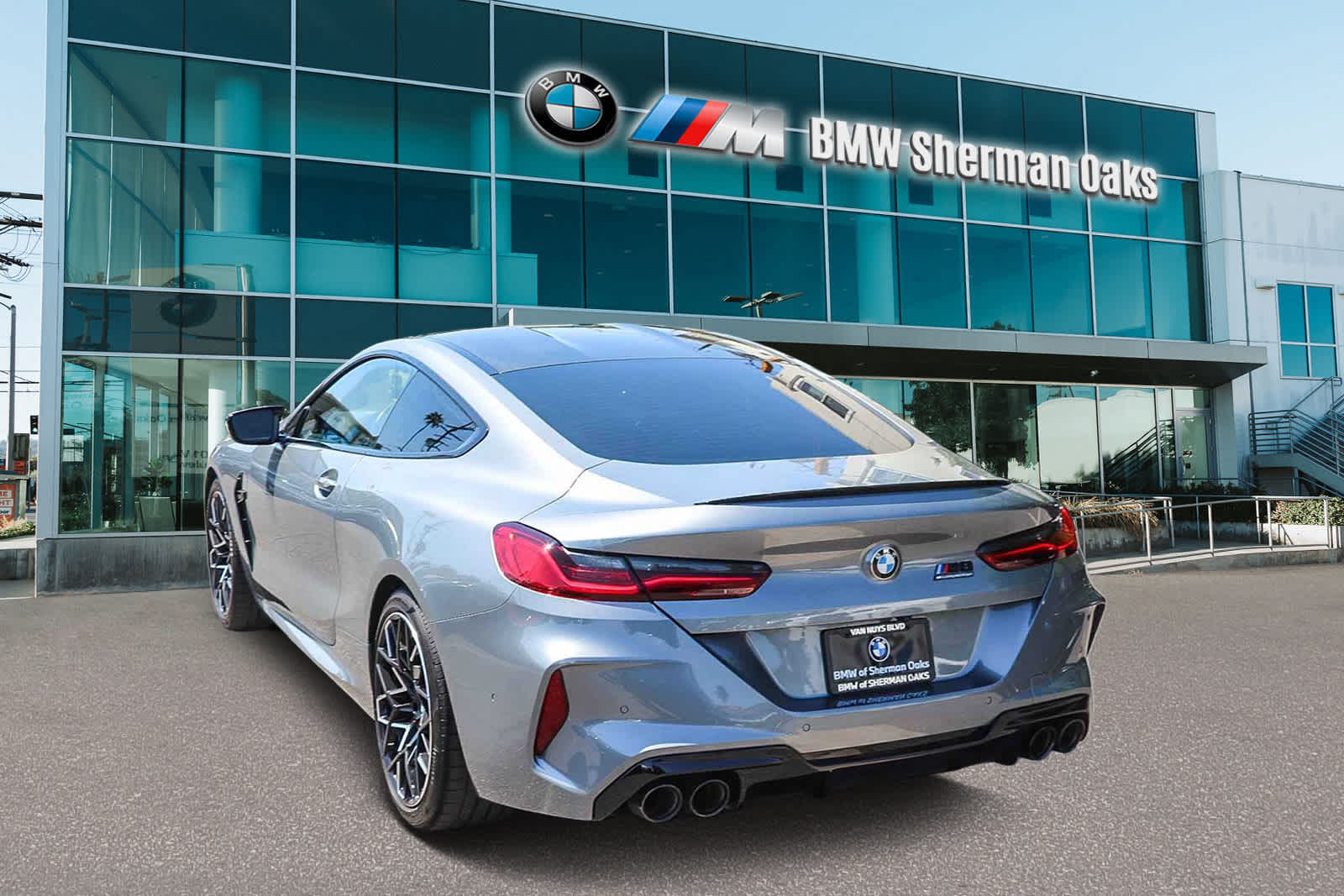 Thumbnail: 2024 BMW M8 - 6