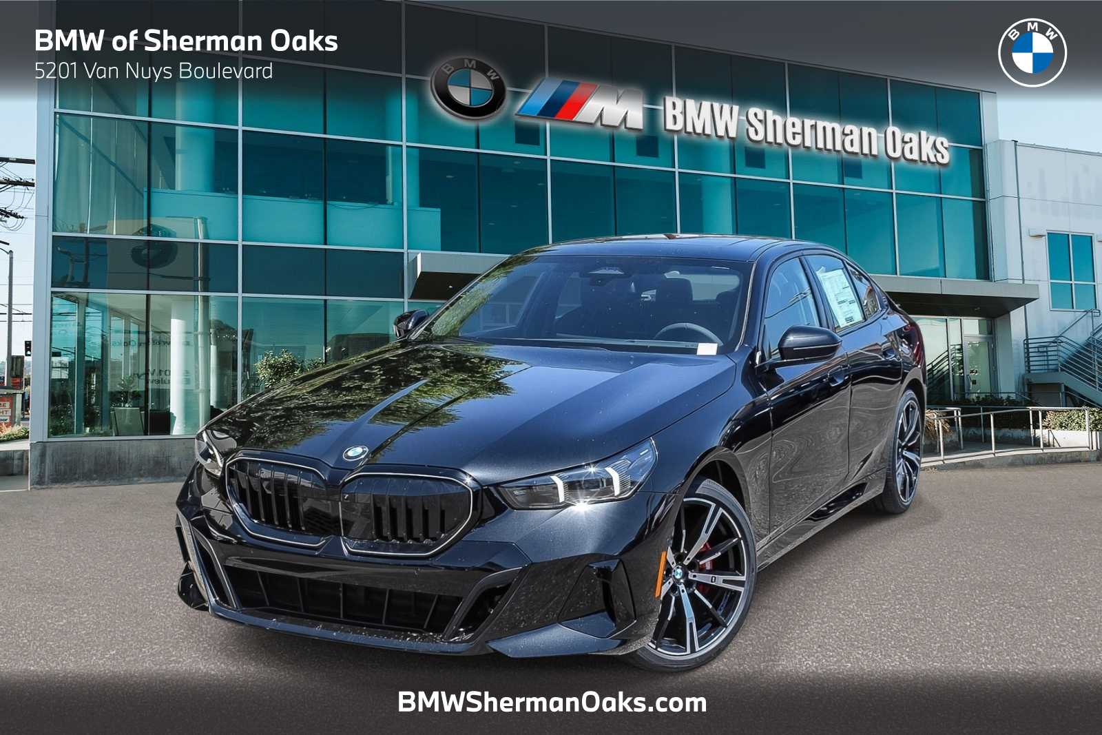 Thumbnail: 2027 BMW 5 Series - 1