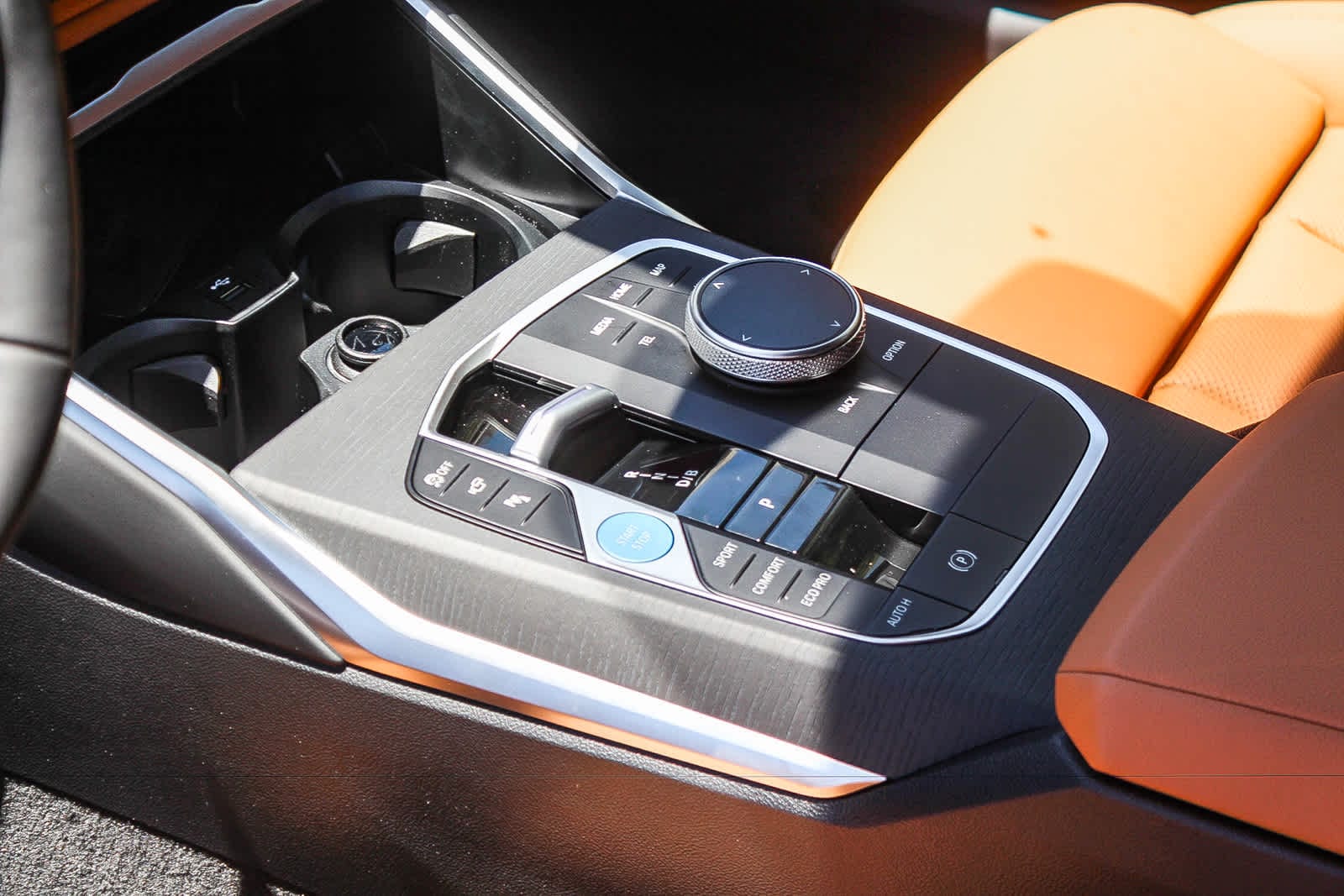 Thumbnail: 2026 BMW i4 - 19