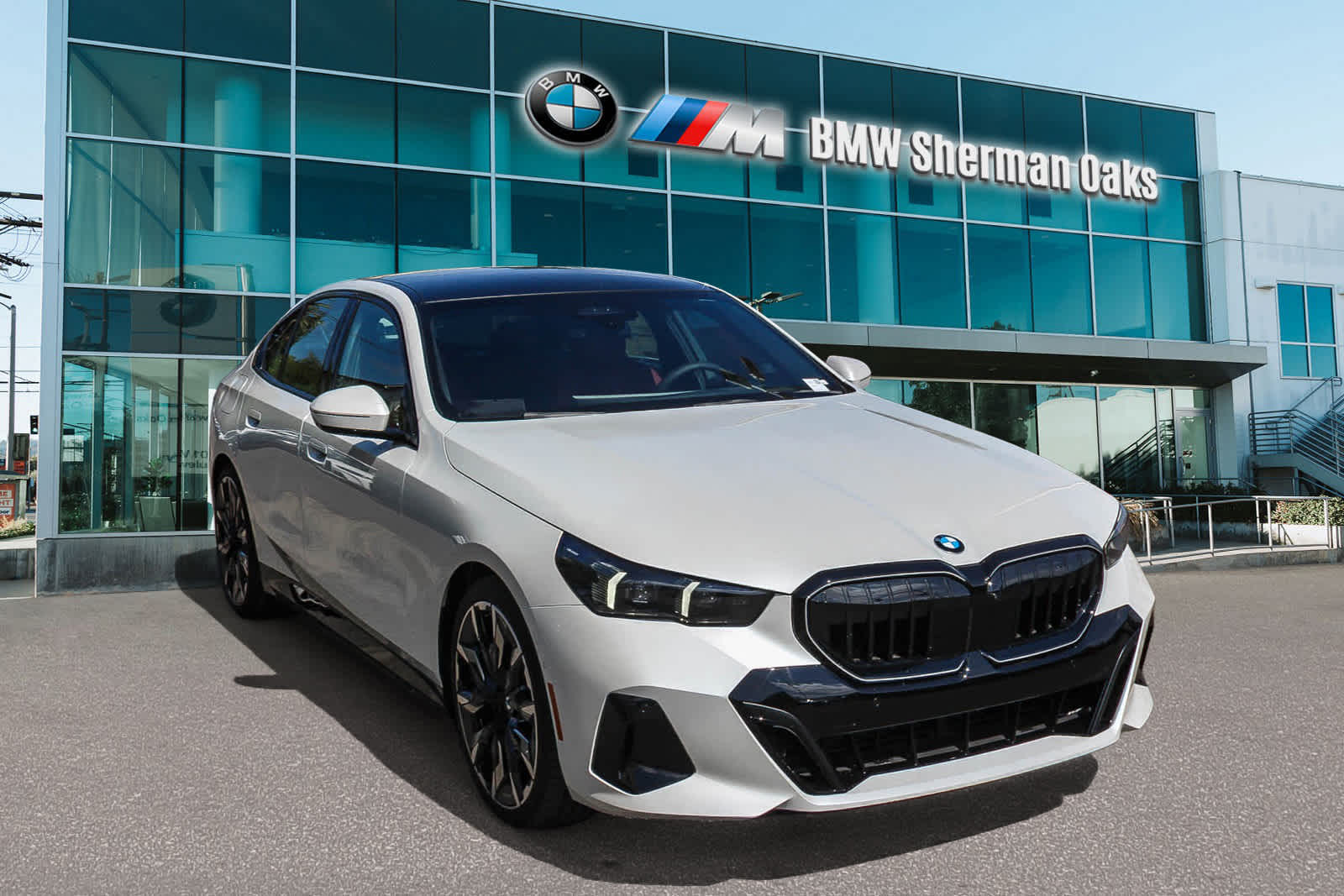 2026 Bmw 530i Sedan photo 3