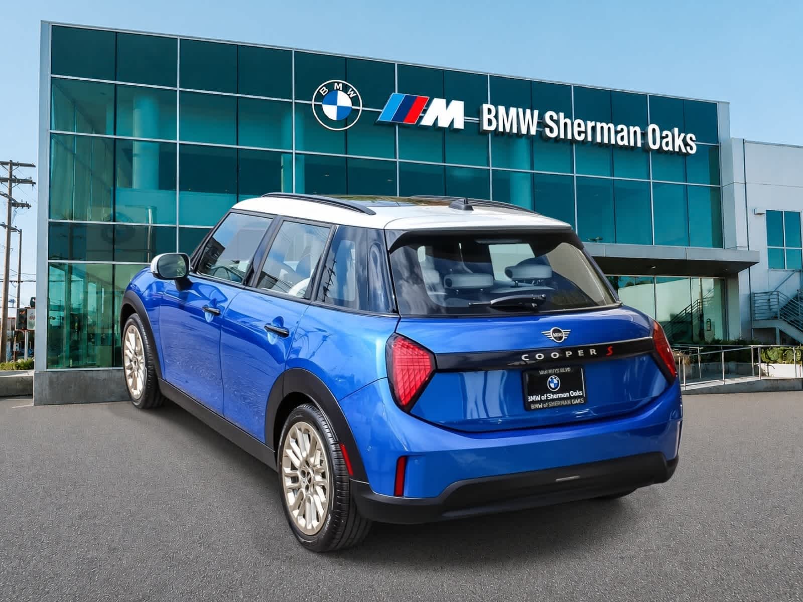 Thumbnail: 2026 MINI Cooper - 5