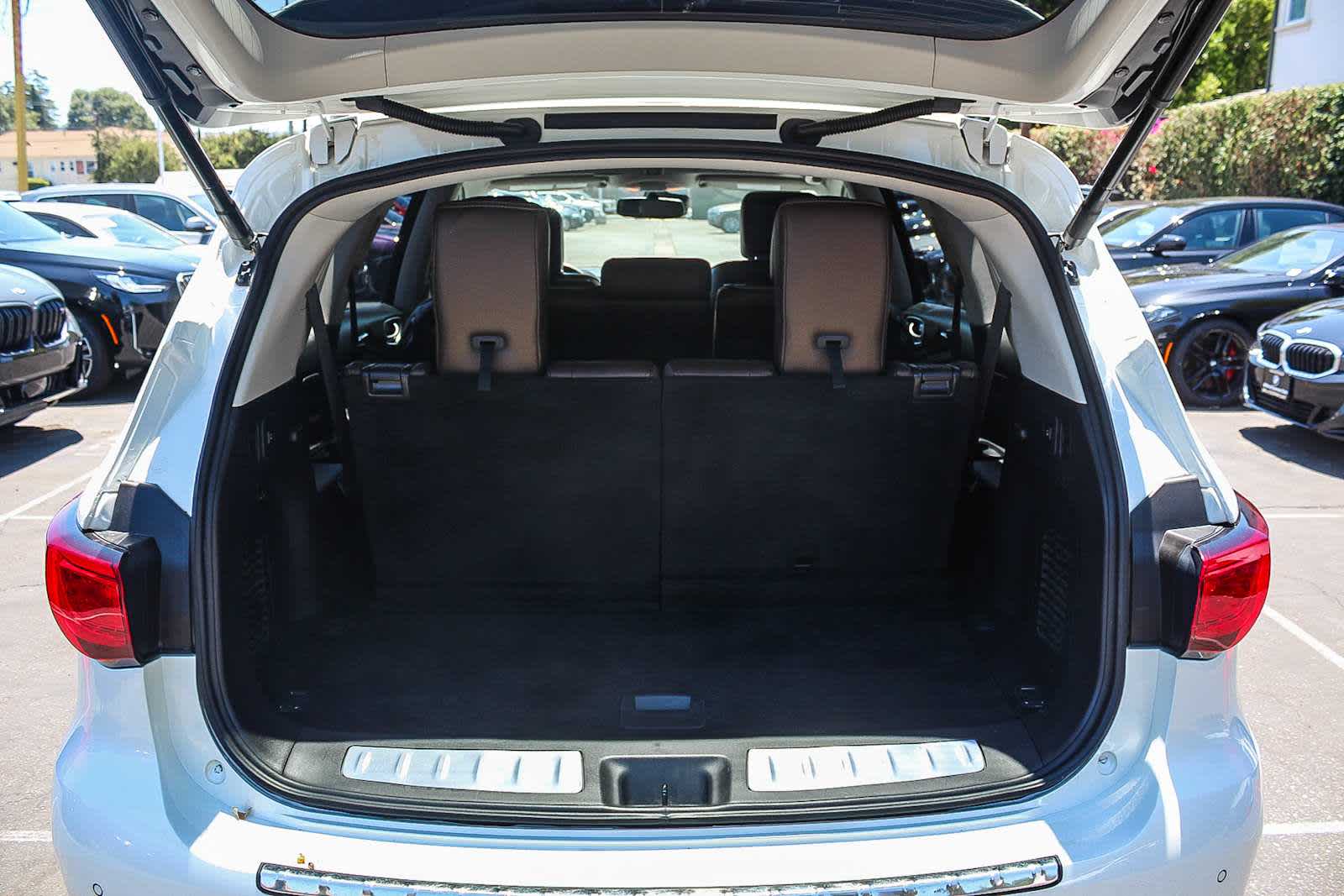 Thumbnail: 2019 INFINITI QX60 - 25