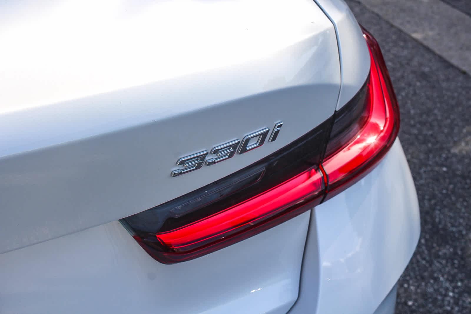 Thumbnail: 2025 BMW 3 Series - 23