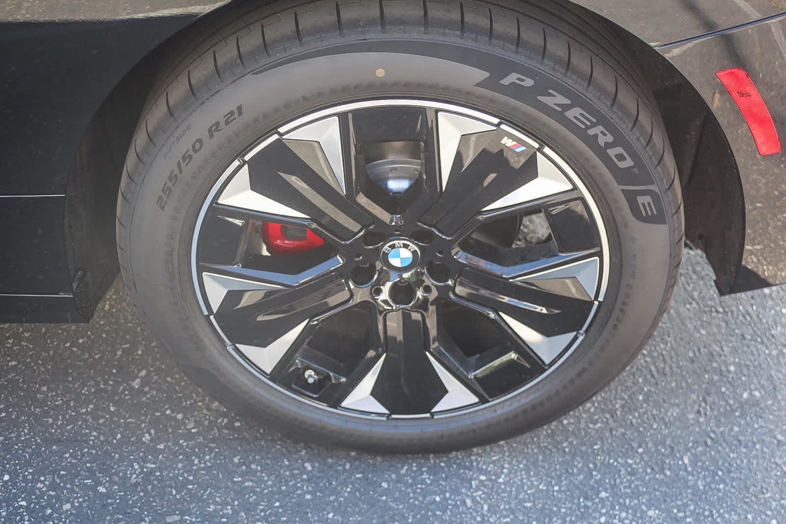 Thumbnail: 2026 BMW iX - 8