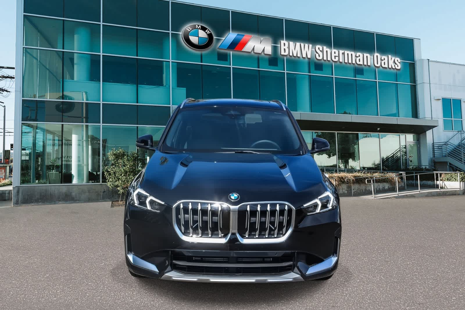 Thumbnail: 2026 BMW X1 - 2