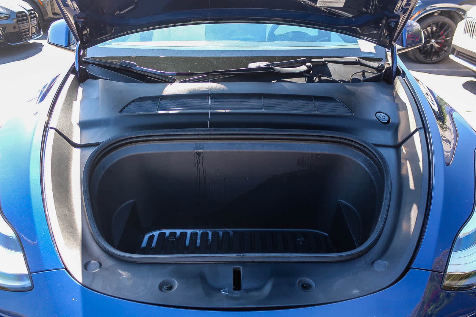 Thumbnail: 2022 Tesla Model Y - 26