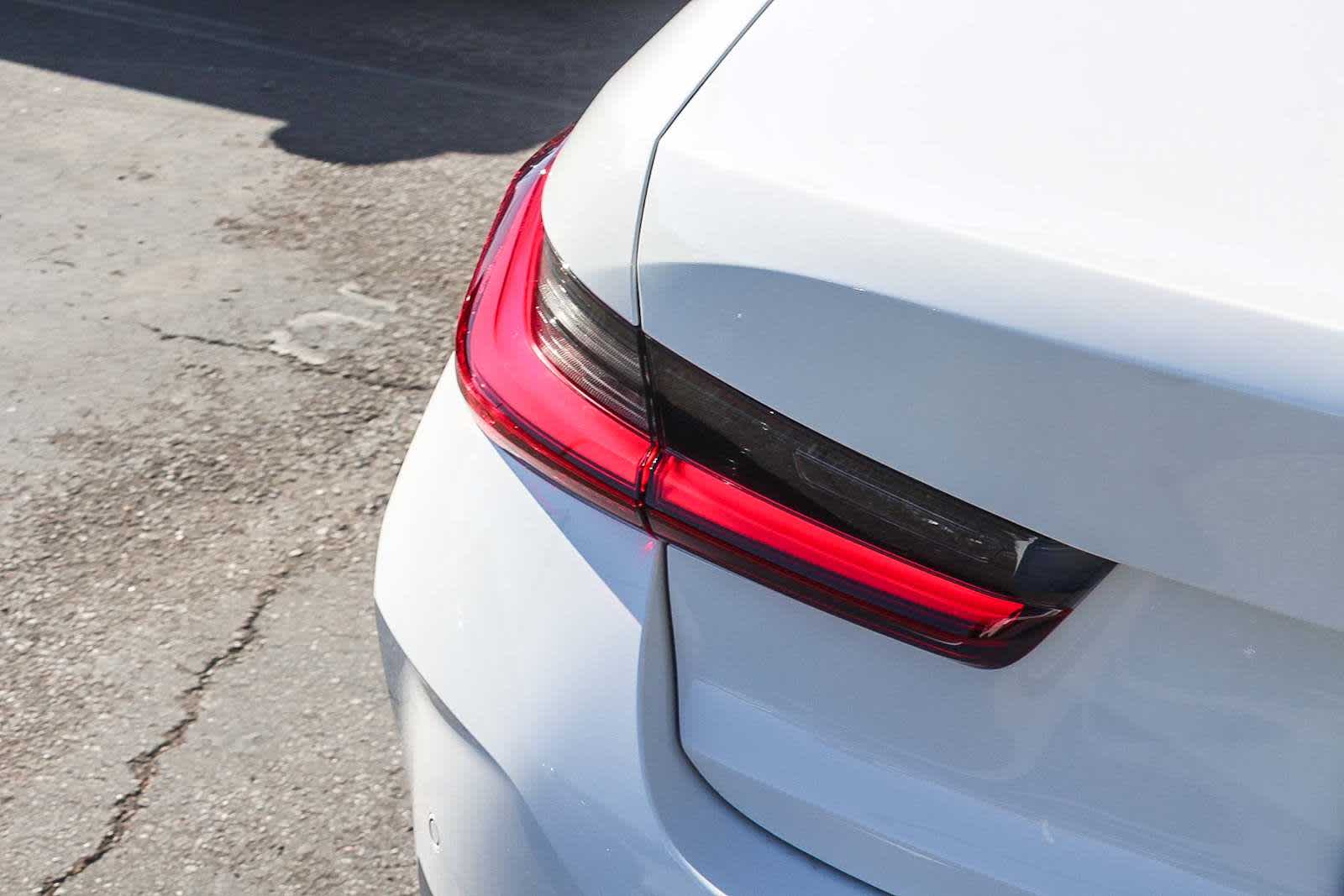 Thumbnail: 2026 BMW 3 Series - 7