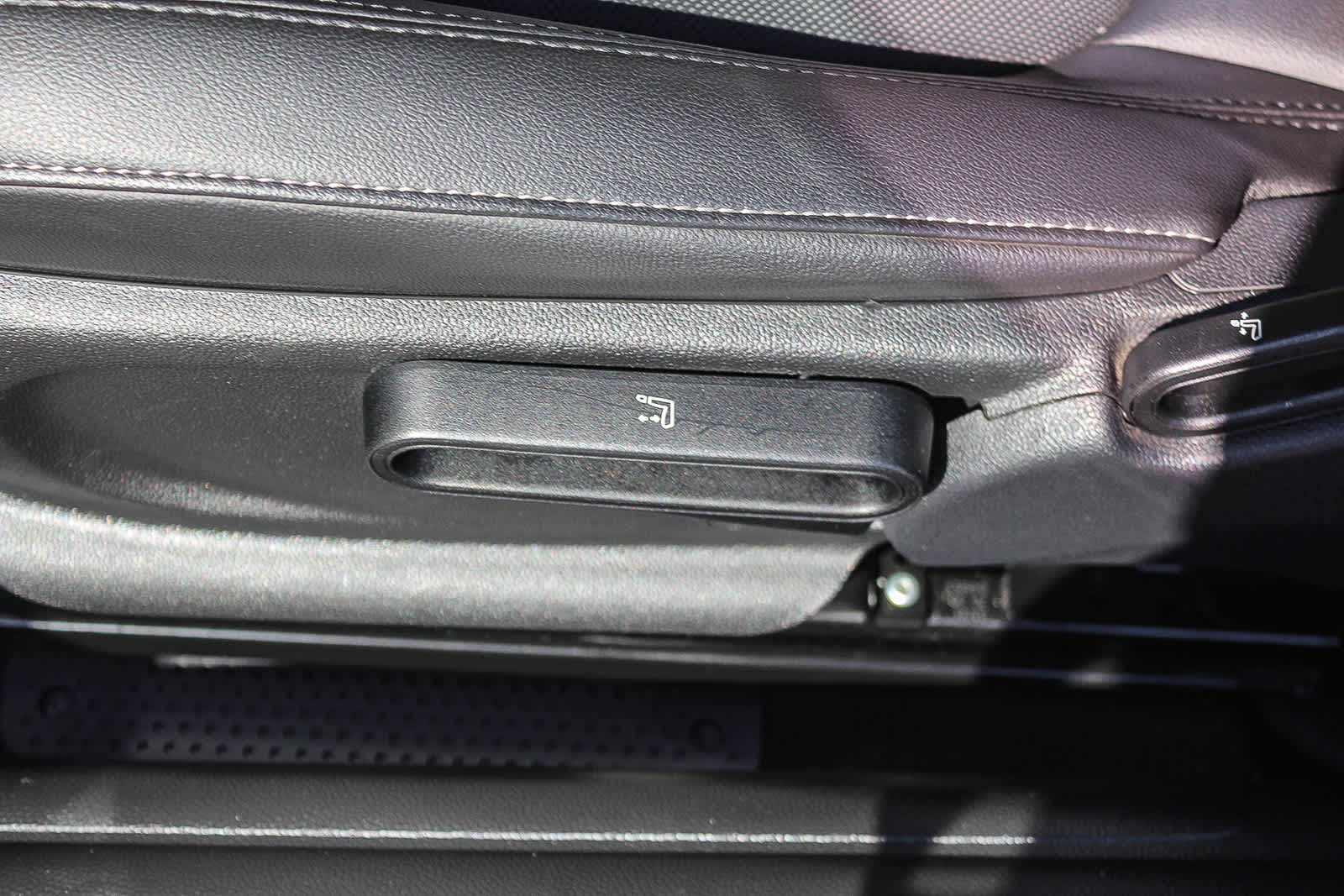 Thumbnail: 2021 MINI Cooper Convertible - 20