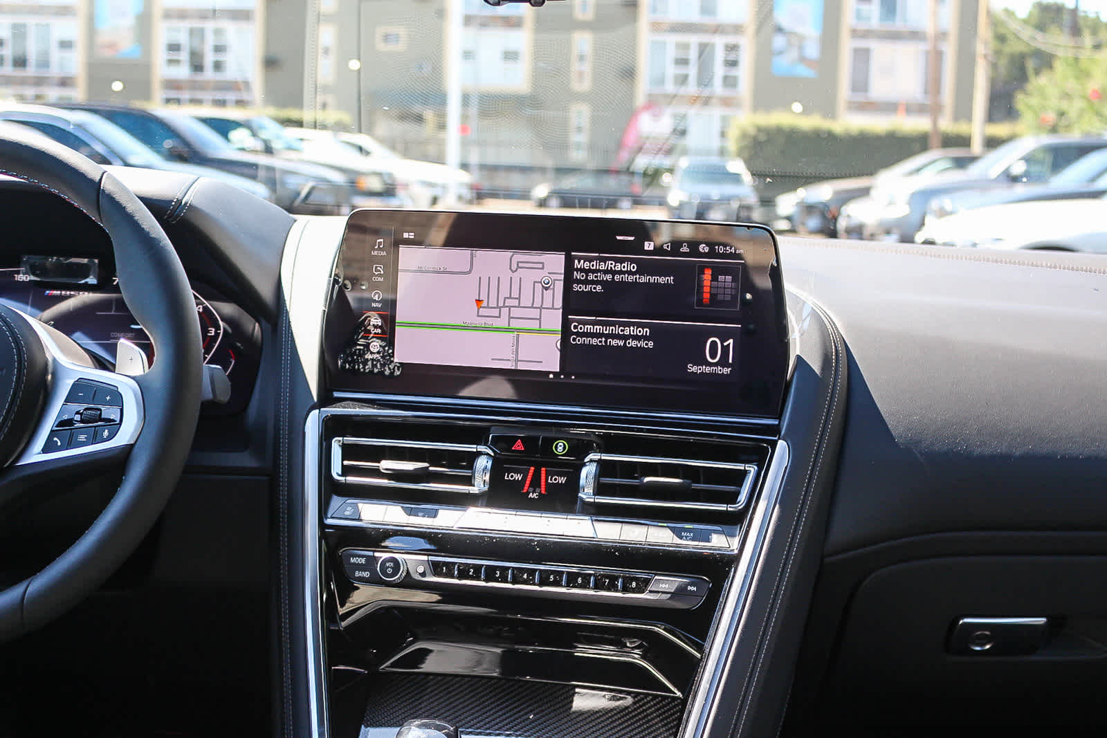 Thumbnail: 2026 BMW 8 Series - 13