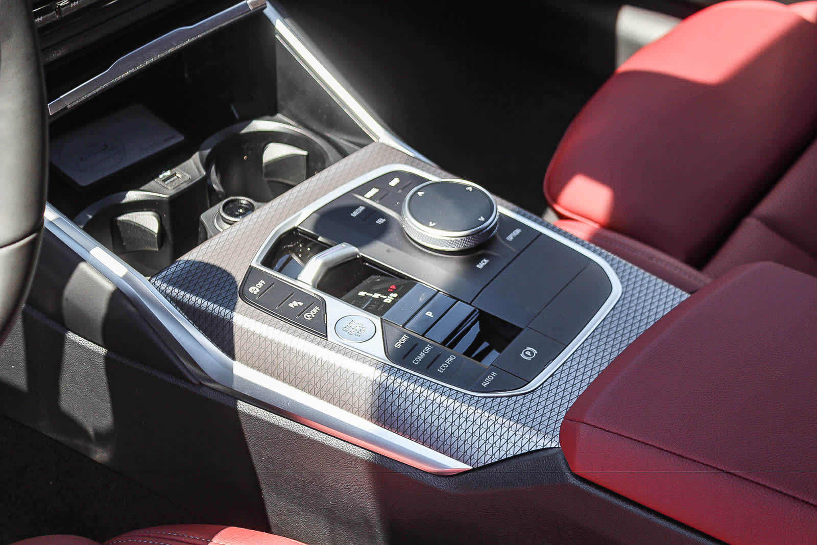 Thumbnail: 2026 BMW 3 Series - 18