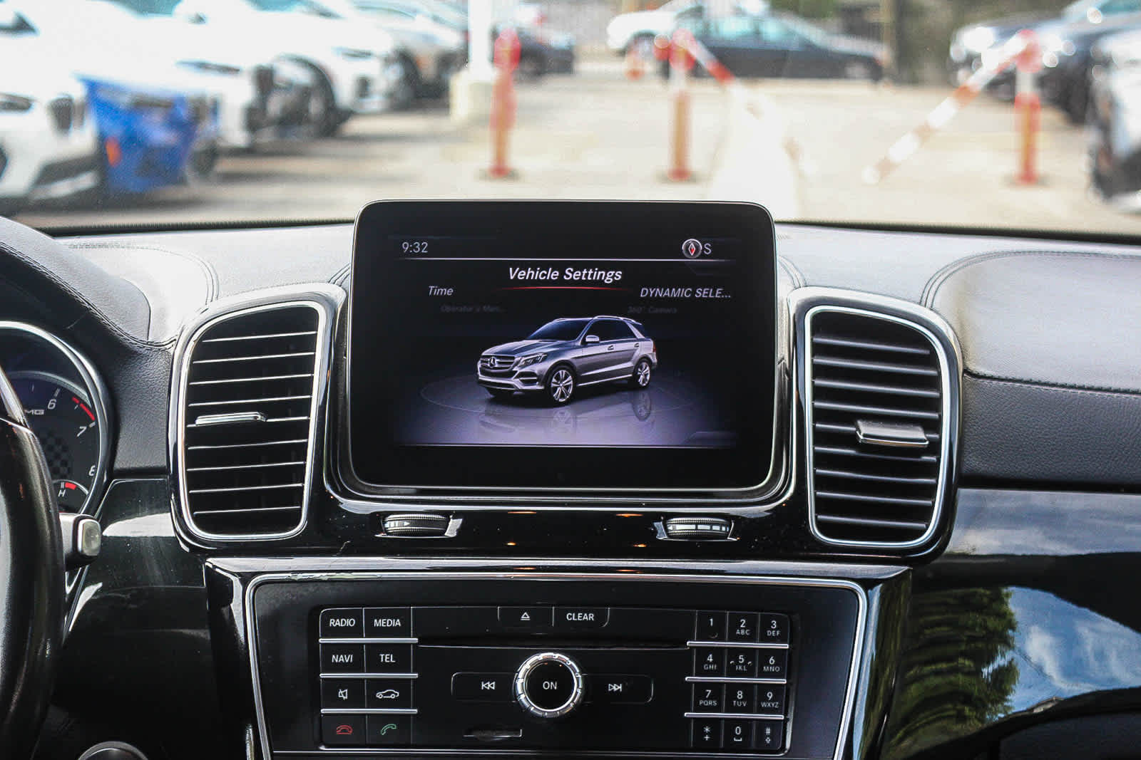 Thumbnail: 2018 Mercedes-Benz GLE - 14