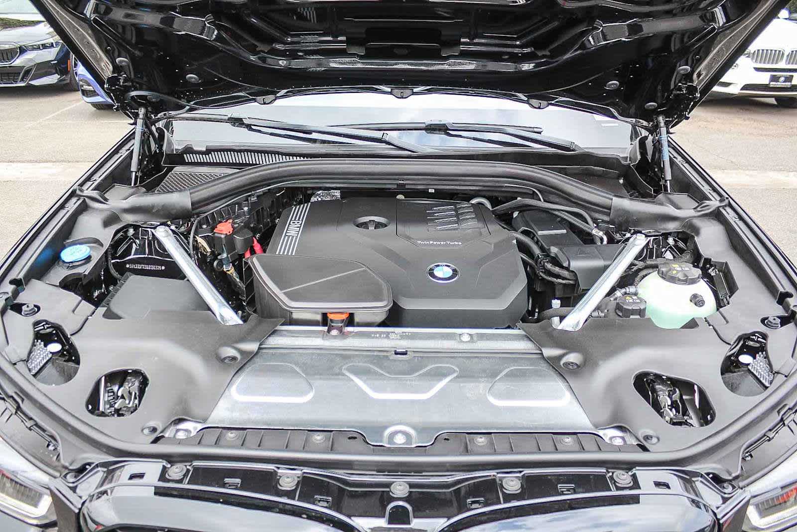 Thumbnail: 2025 BMW X4 - 26