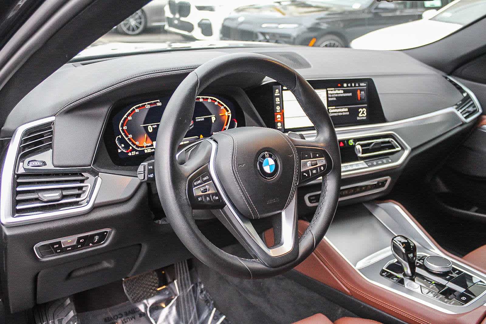 Thumbnail: 2023 BMW X6 - 17