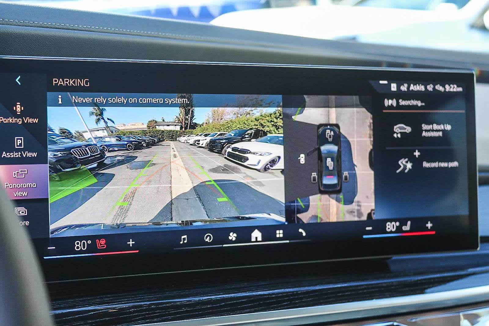 2026 BMW 7 Series 750e - Photo 23