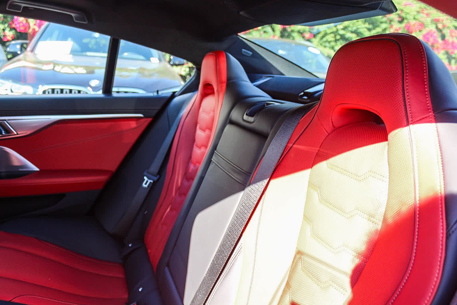 Thumbnail: 2026 BMW 8 Series - 18