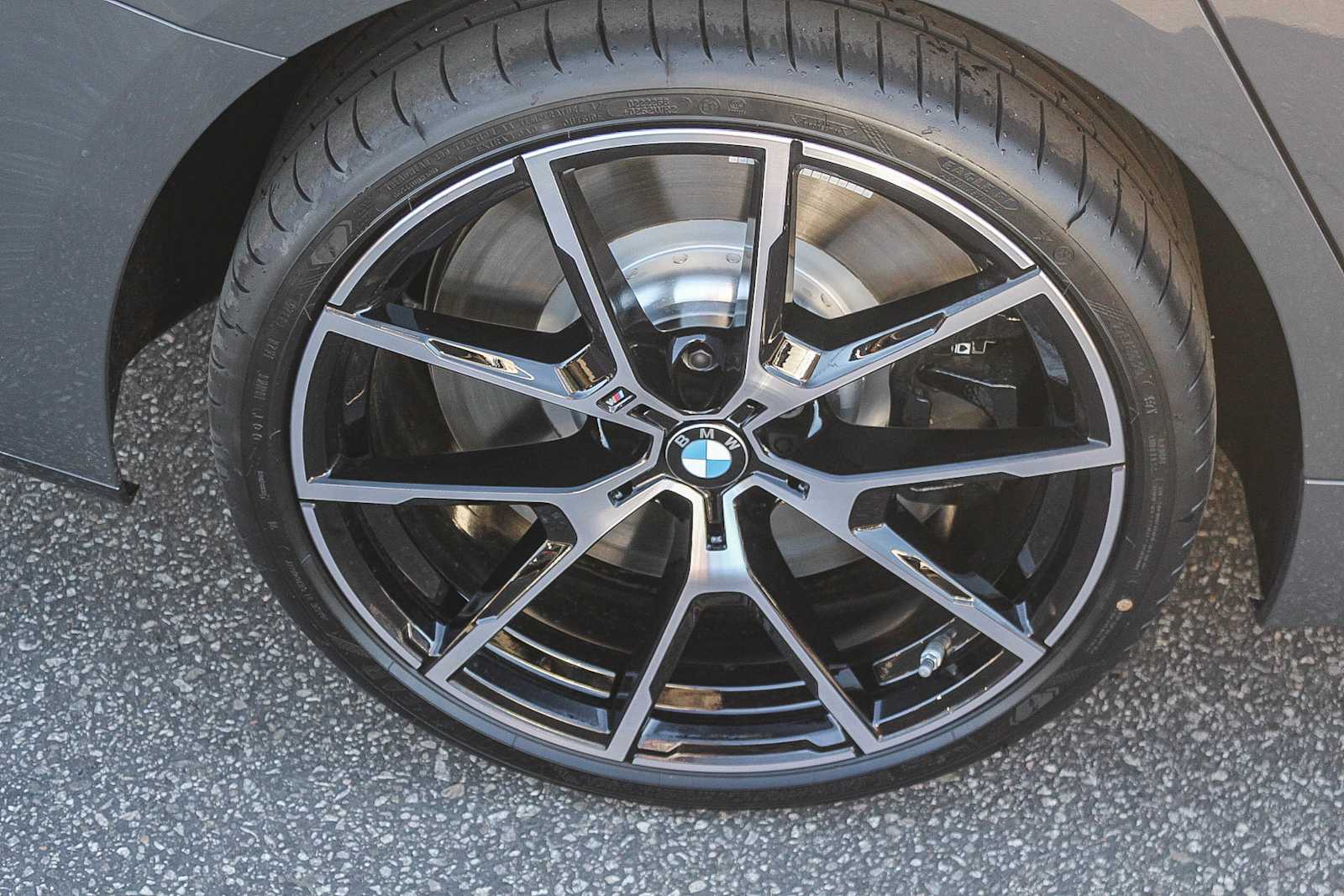 Thumbnail: 2026 BMW 8 Series - 8