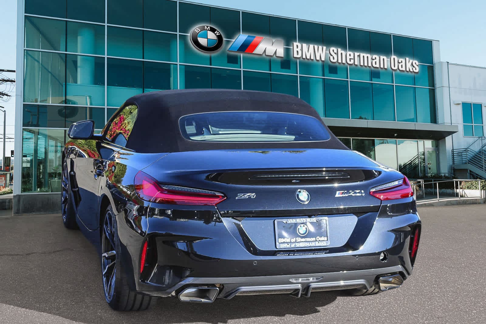 Thumbnail: 2025 BMW Z4 - 6