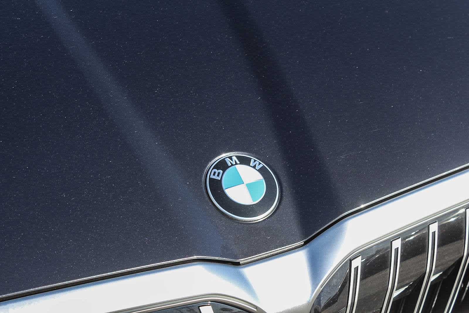 Thumbnail: 2026 BMW 5 Series - 11