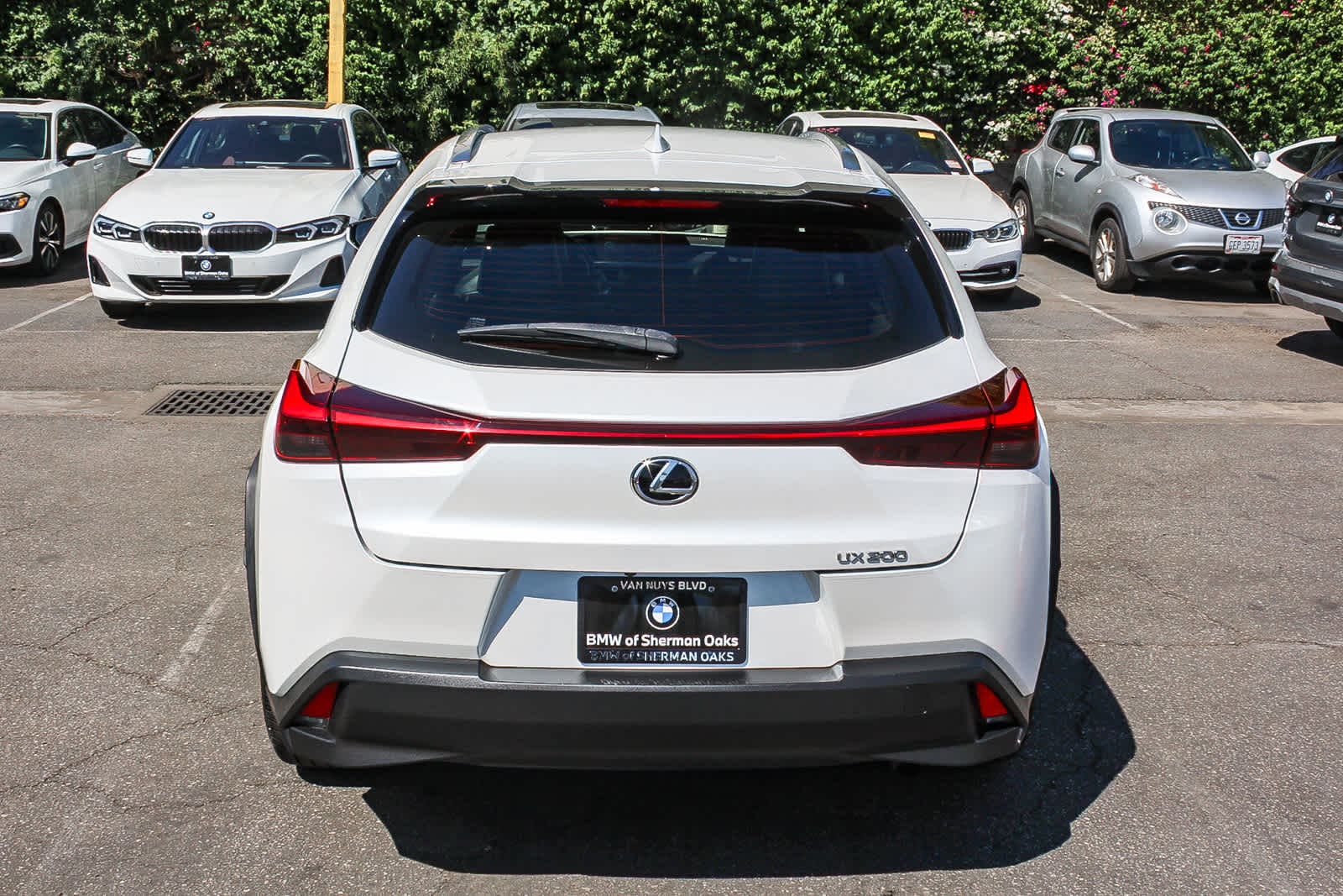 Thumbnail: 2020 Lexus UX - 9