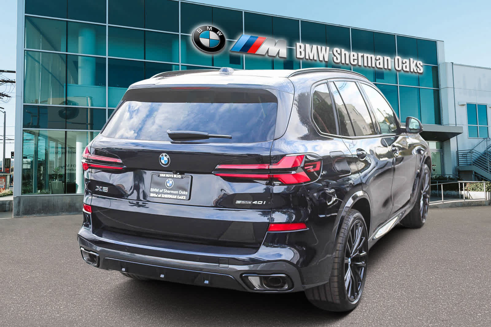 Thumbnail: 2026 BMW X5 - 4