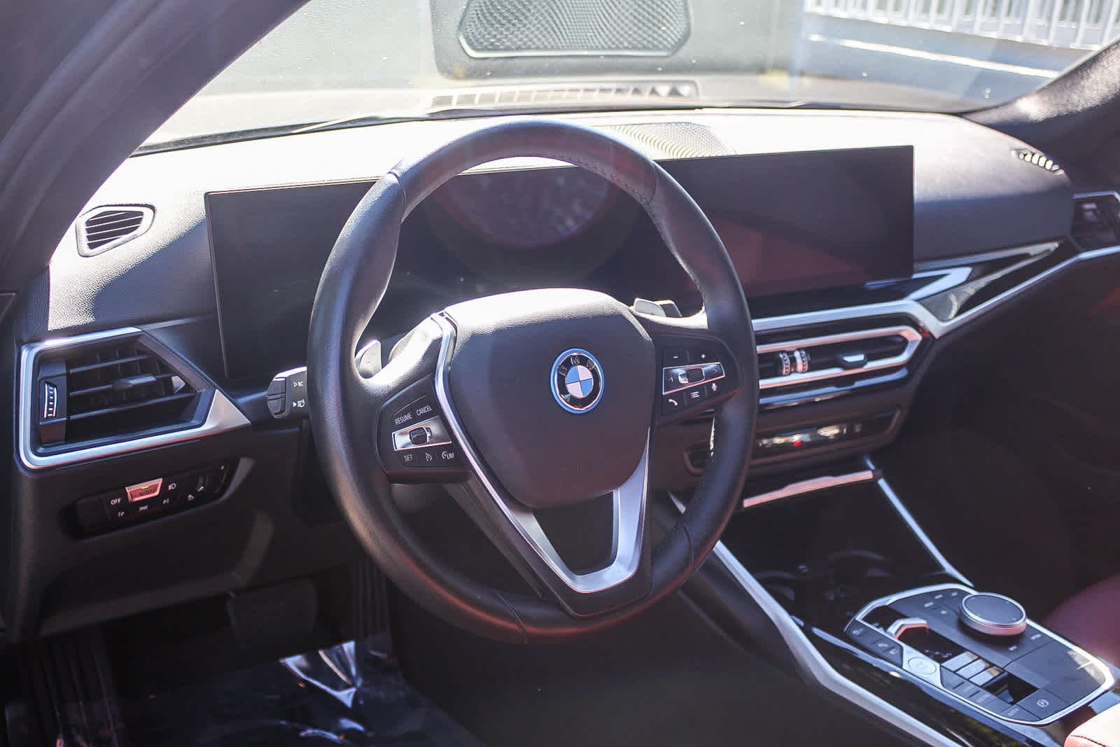 Thumbnail: 2023 BMW 3 Series - 17