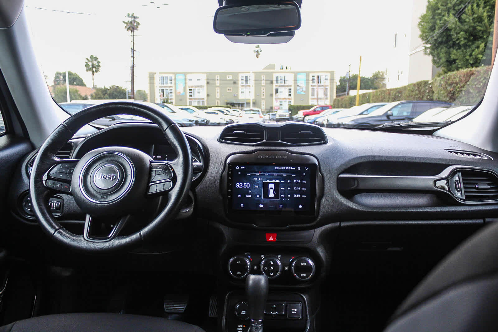 Thumbnail: 2017 Jeep Renegade - 12