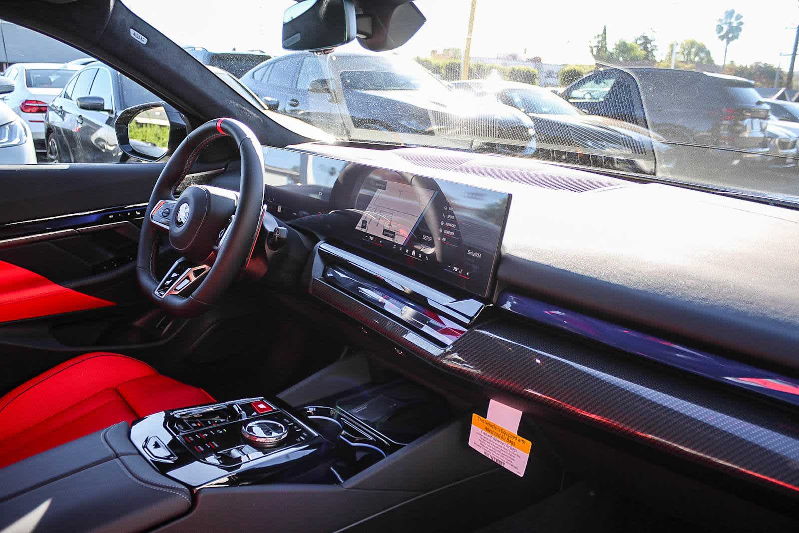 Thumbnail: 2026 BMW M5 - 16