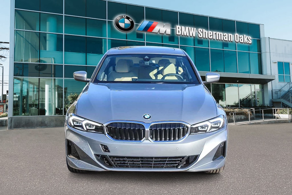 New 2026 BMW 330i Sedan