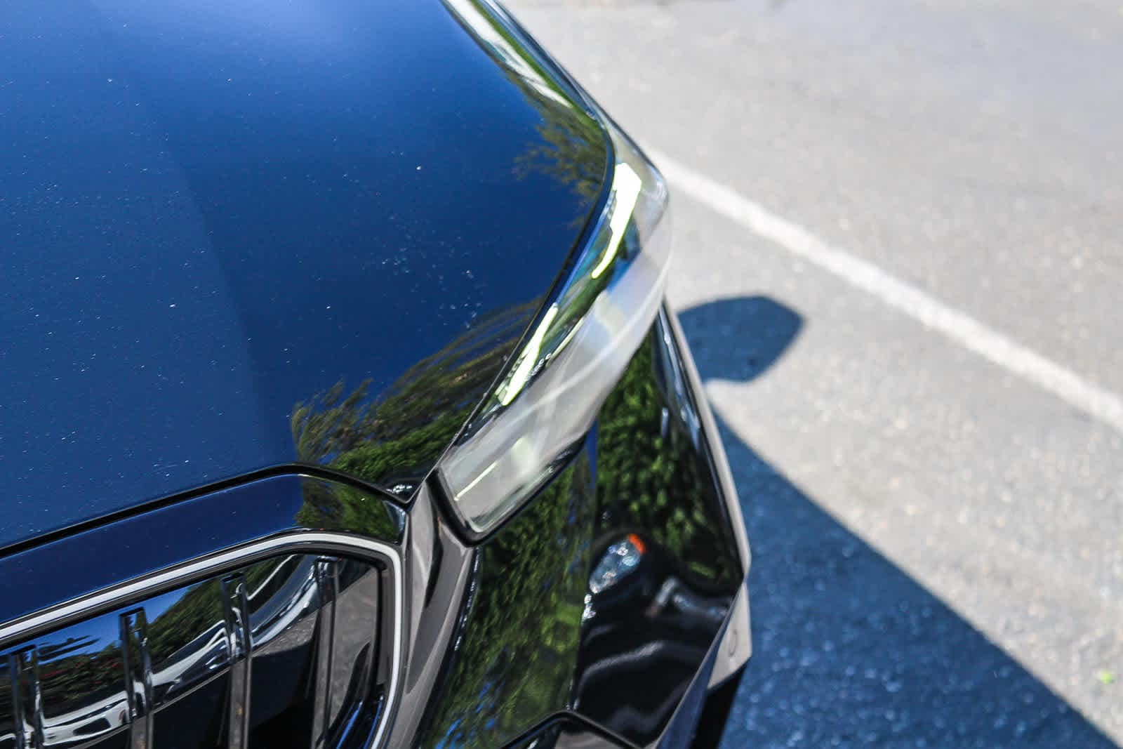 Thumbnail: 2026 BMW 5 Series - 10