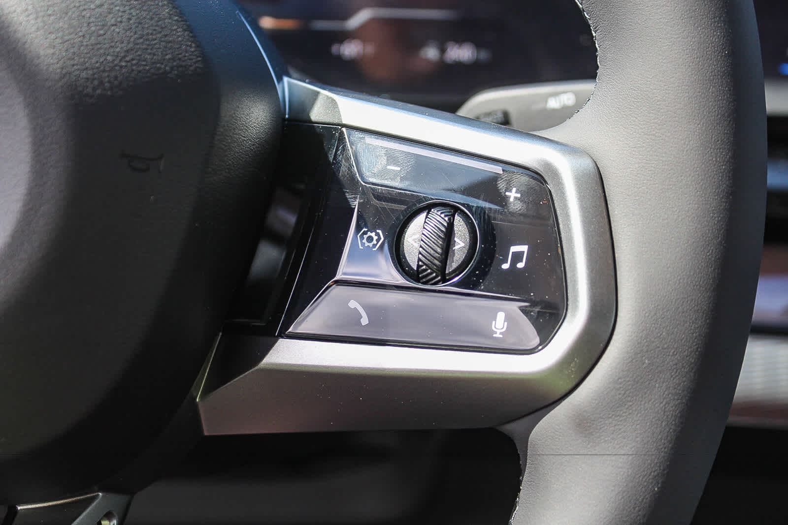 Thumbnail: 2026 BMW i5 - 23