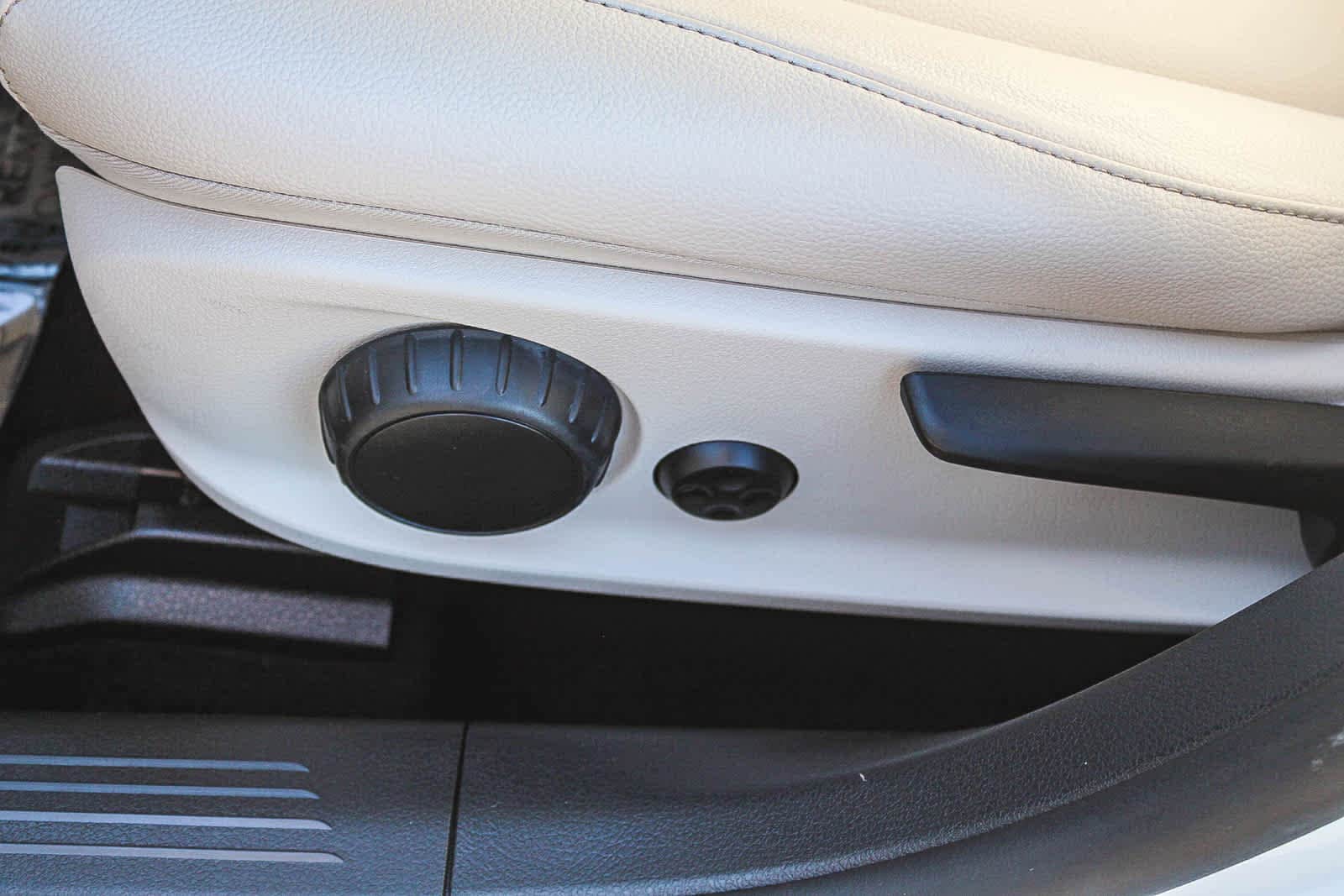 Thumbnail: 2022 Mercedes-Benz A-Class - 21