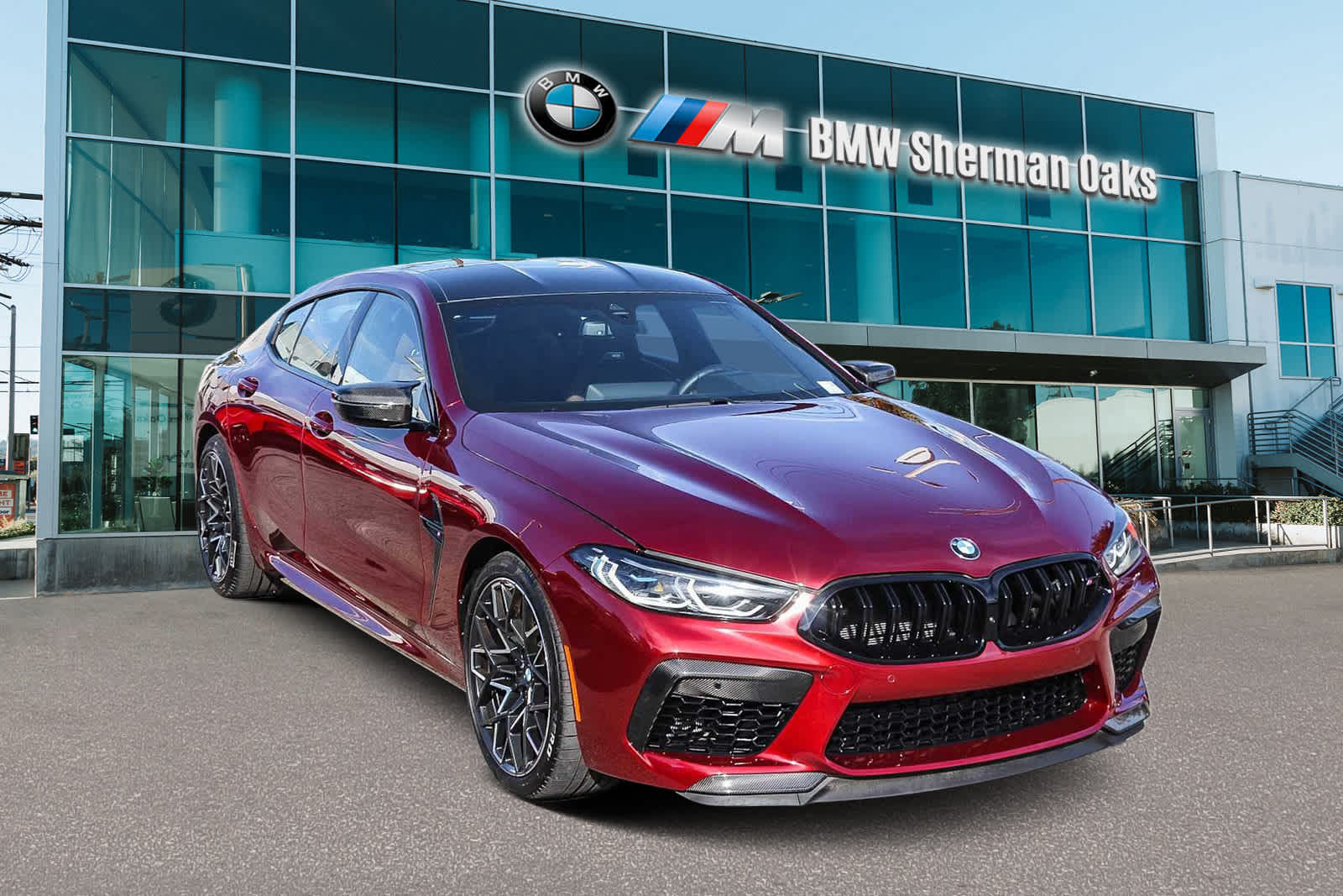 Thumbnail: 2025 BMW M8 - 3