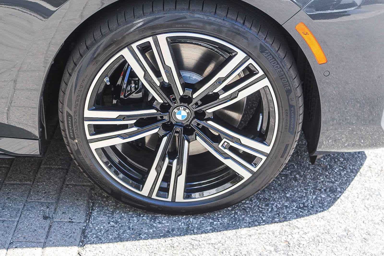 Thumbnail: 2026 BMW 7 Series - 9