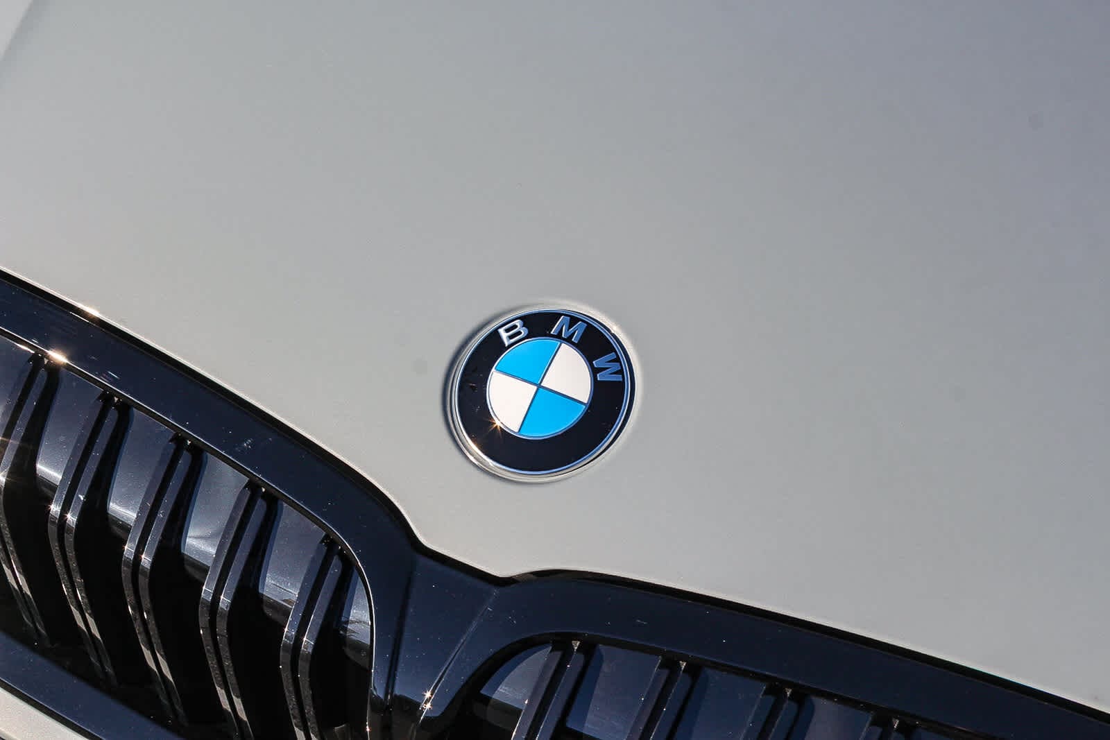 Thumbnail: 2026 BMW 3 Series - 11