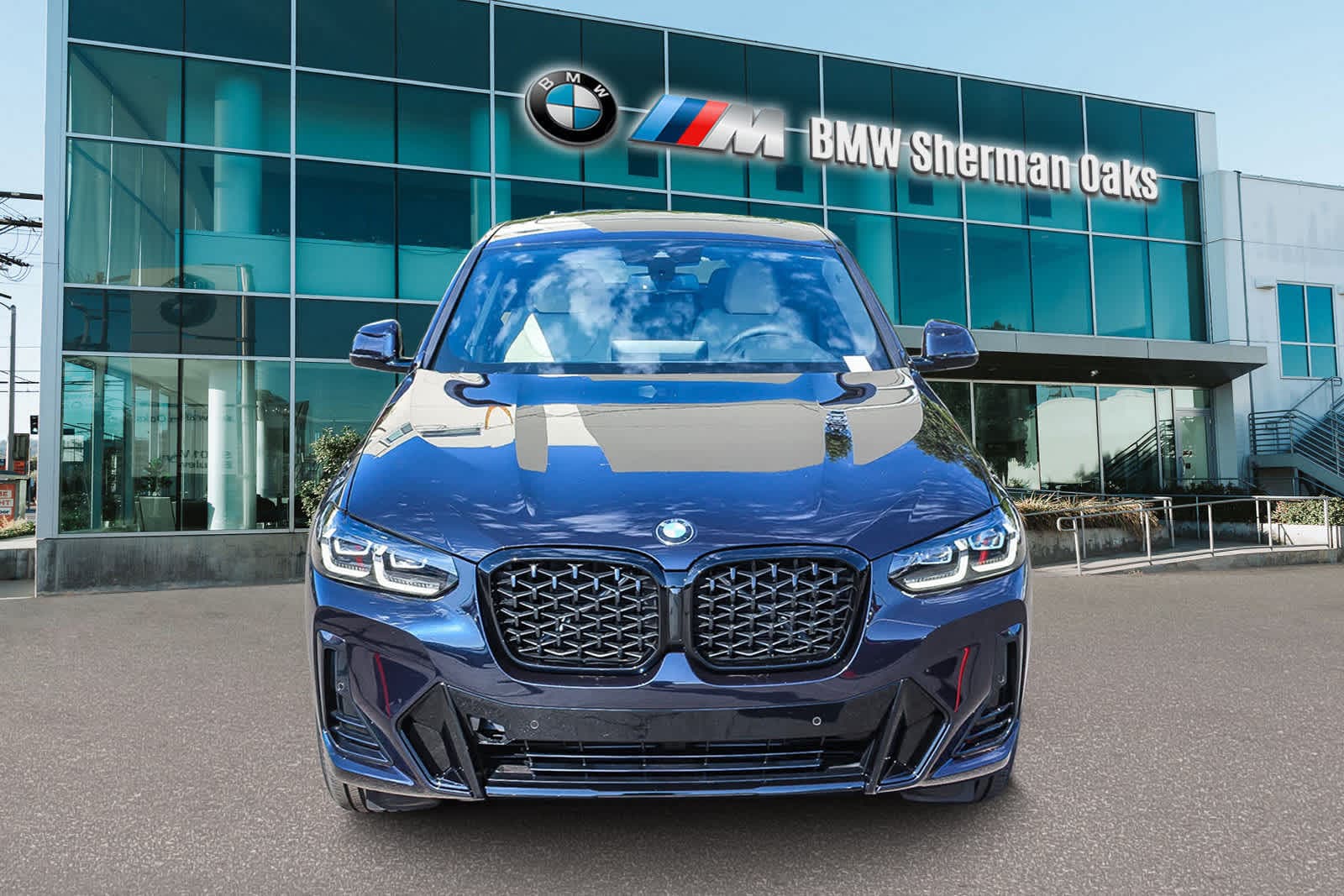 Thumbnail: 2025 BMW X4 - 2
