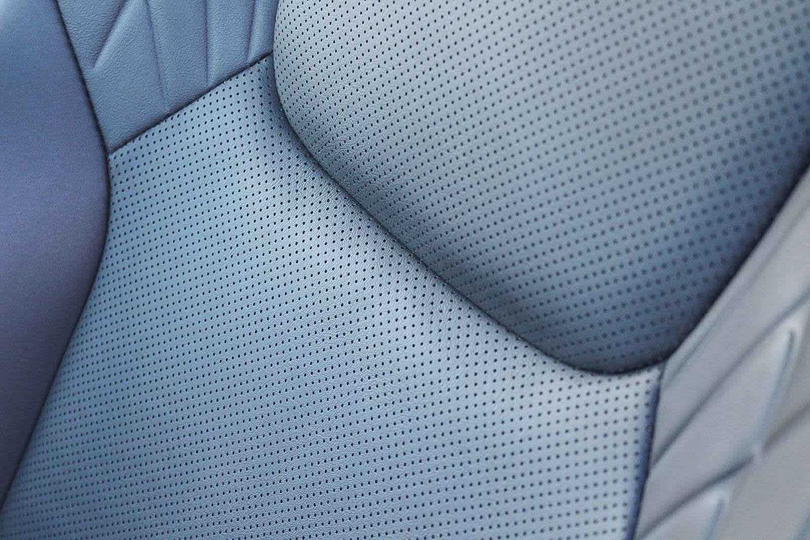 Thumbnail: 2025 Lexus RX - 24