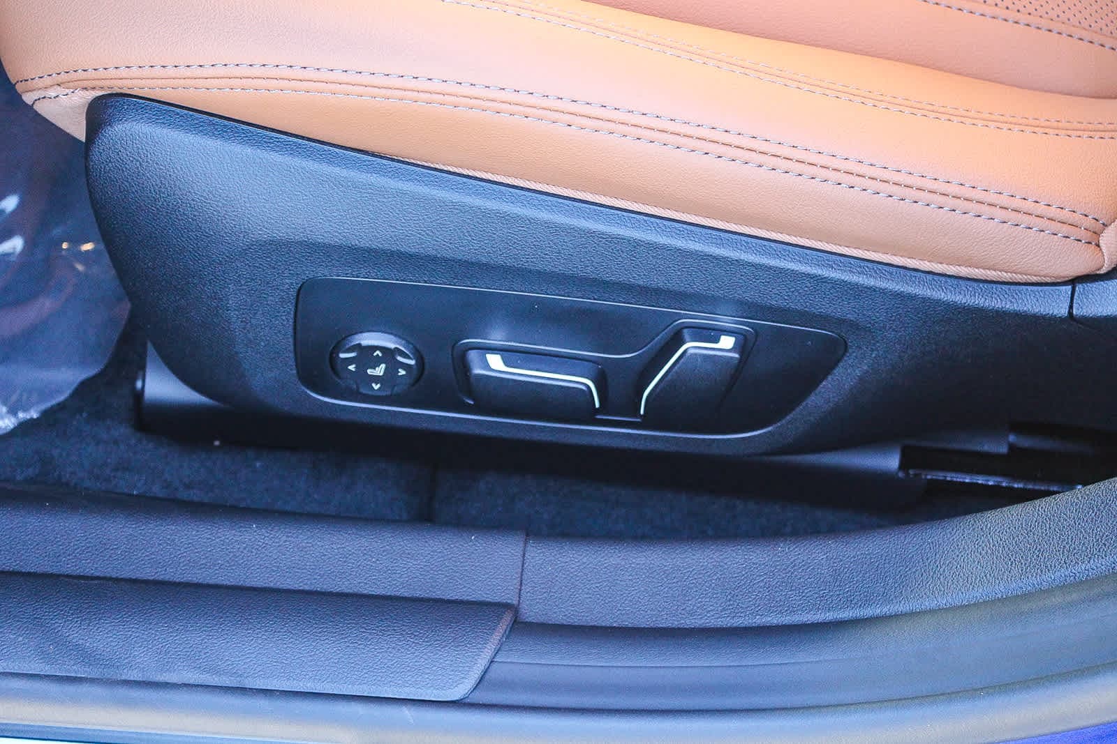 Thumbnail: 2026 BMW i4 - 23