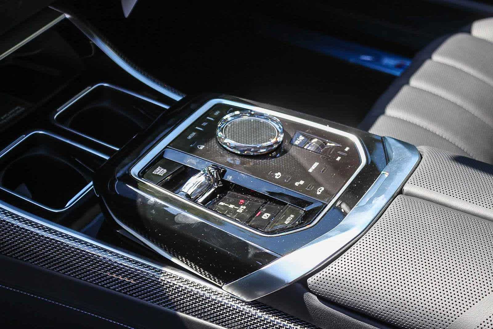 Thumbnail: 2026 BMW 7 Series - 19