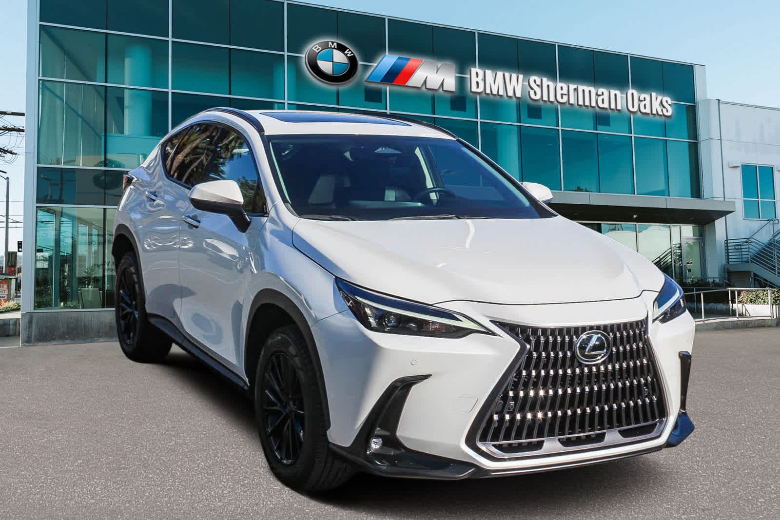 Thumbnail: 2022 Lexus NX - 3