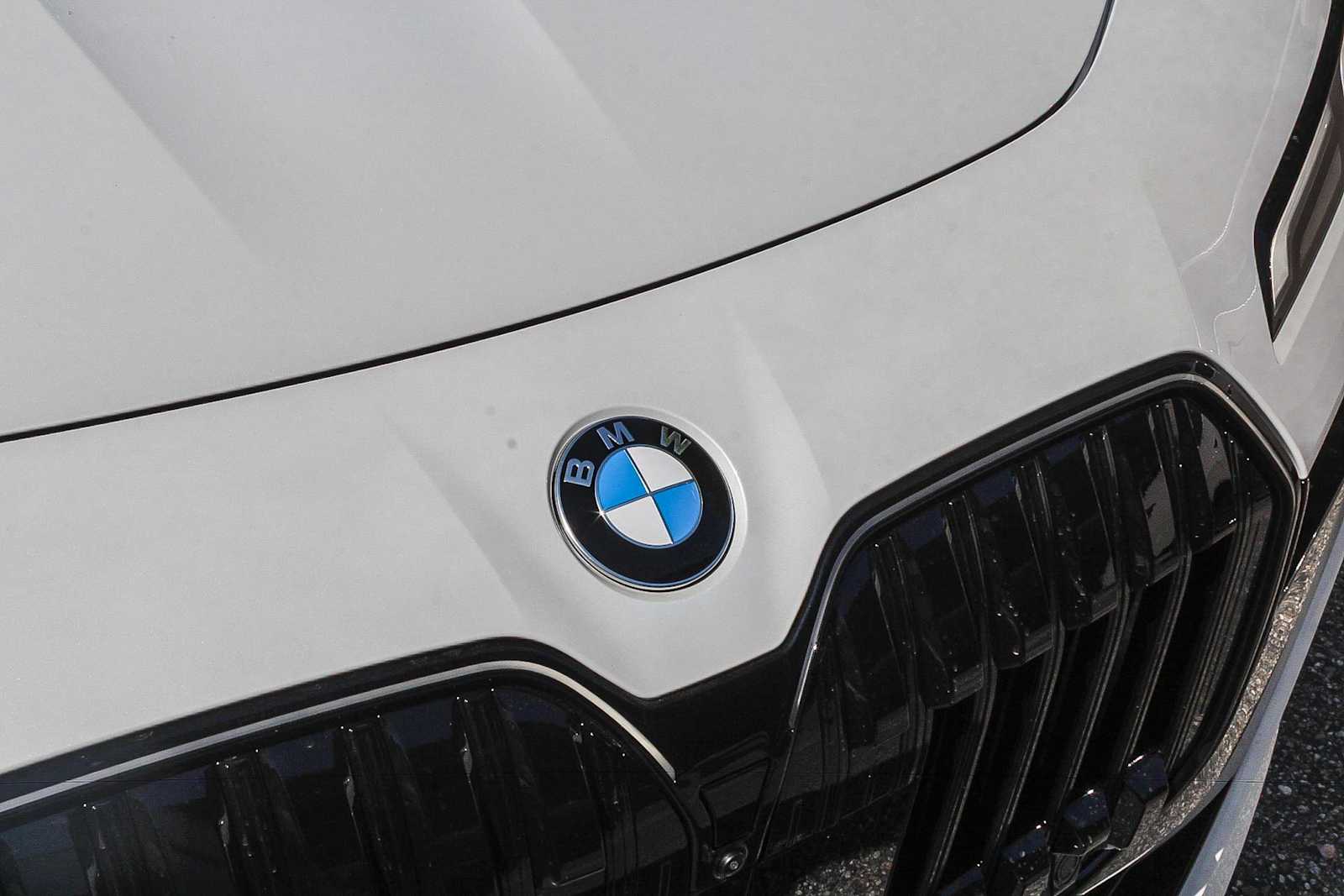 Thumbnail: 2026 BMW 7 Series - 11