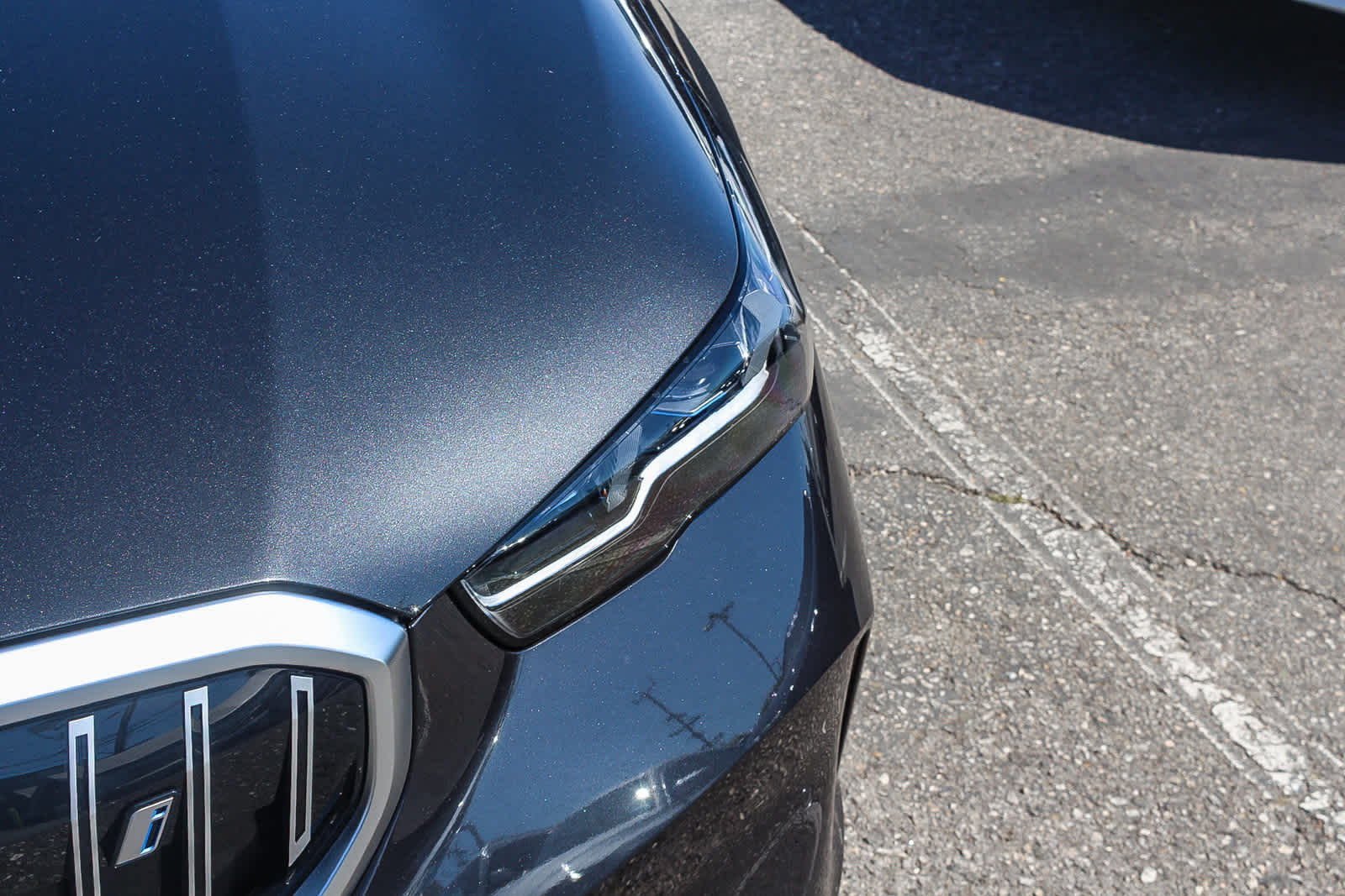 Thumbnail: 2026 BMW i5 - 10