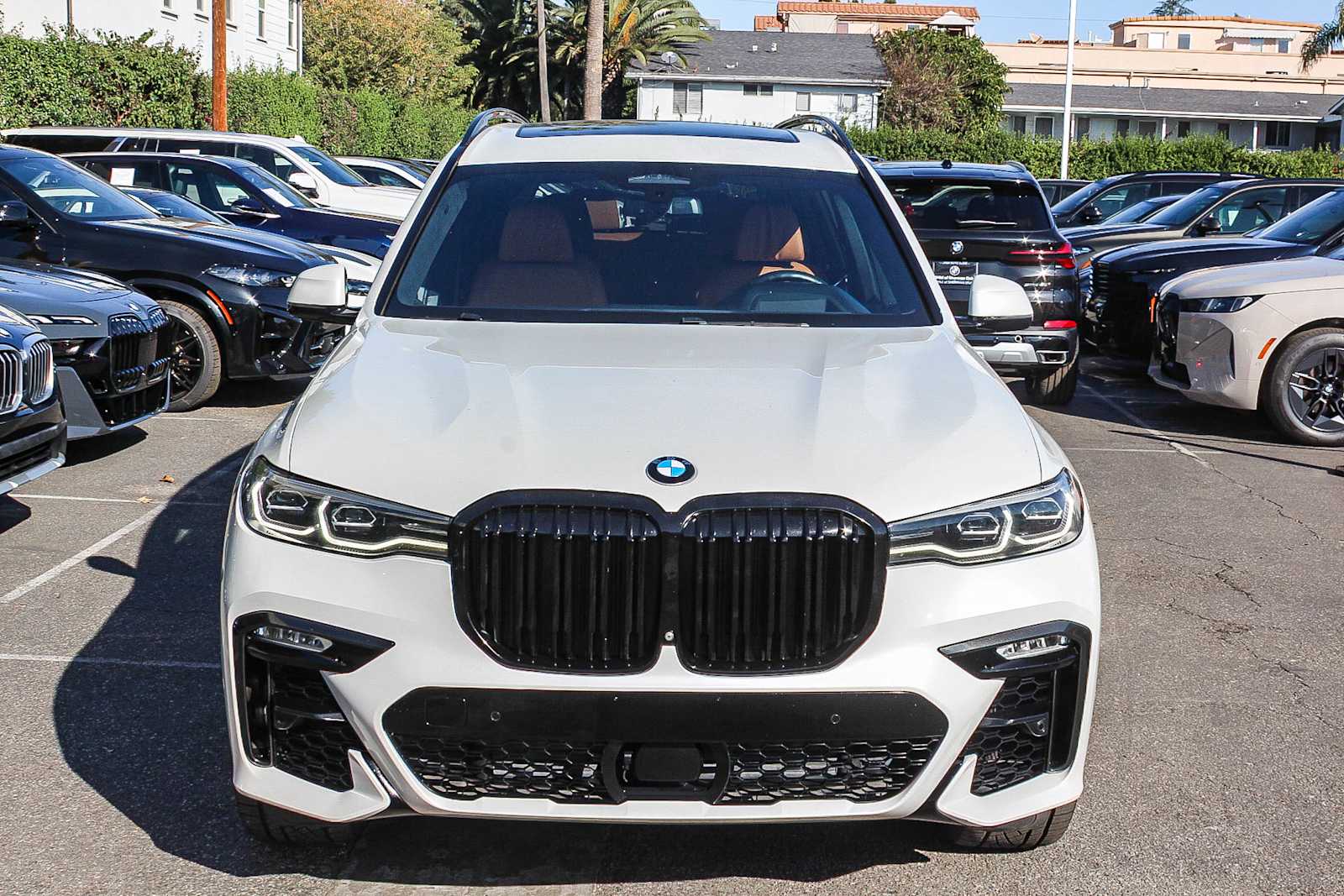 Thumbnail: 2019 BMW X7 - 3