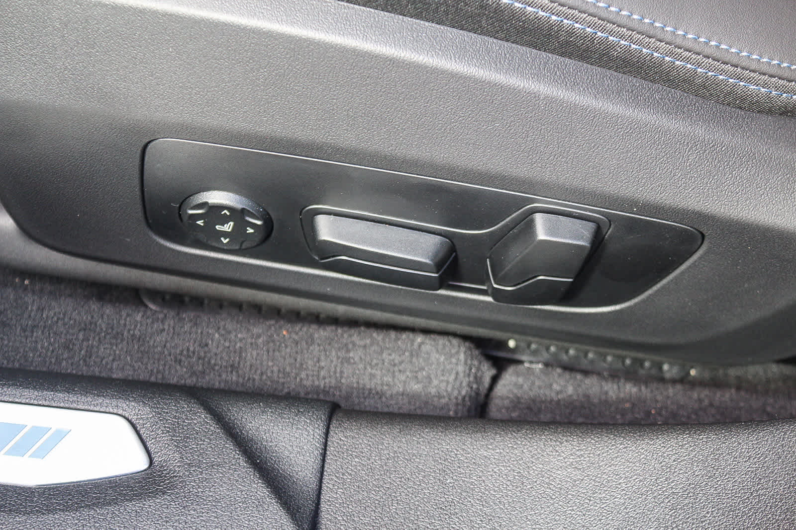 2025 BMW 2 Series M235 - Photo 21