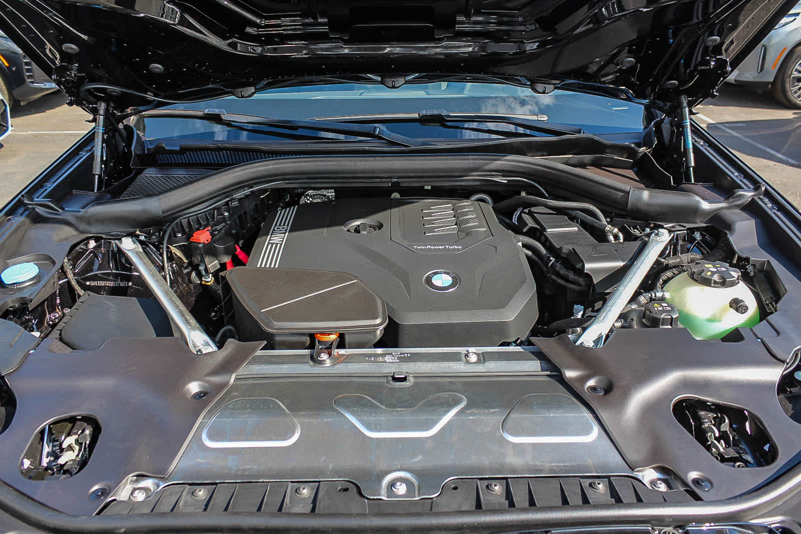 Thumbnail: 2025 BMW X4 - 26