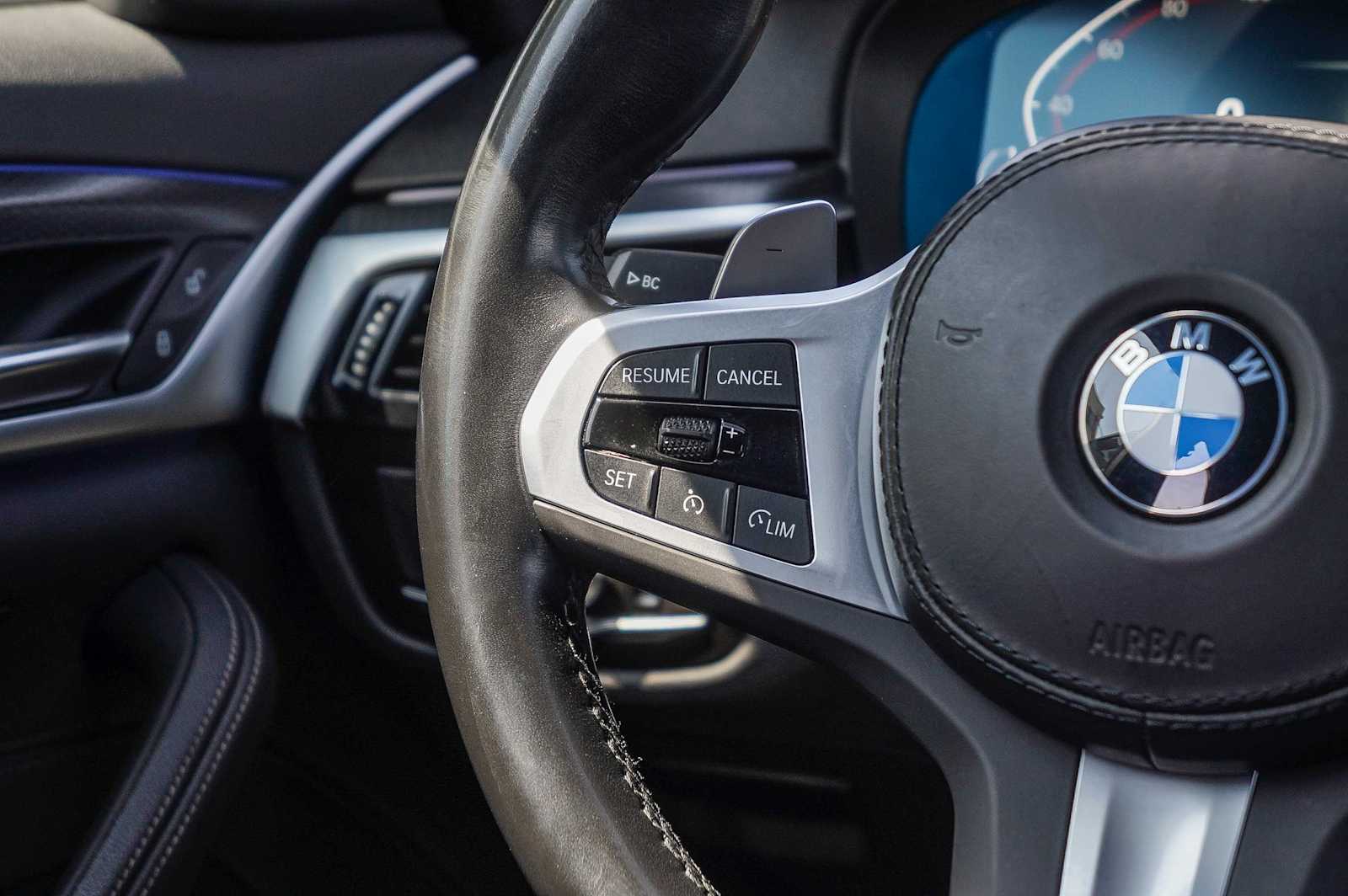 Thumbnail: 2023 BMW 5 Series - 15