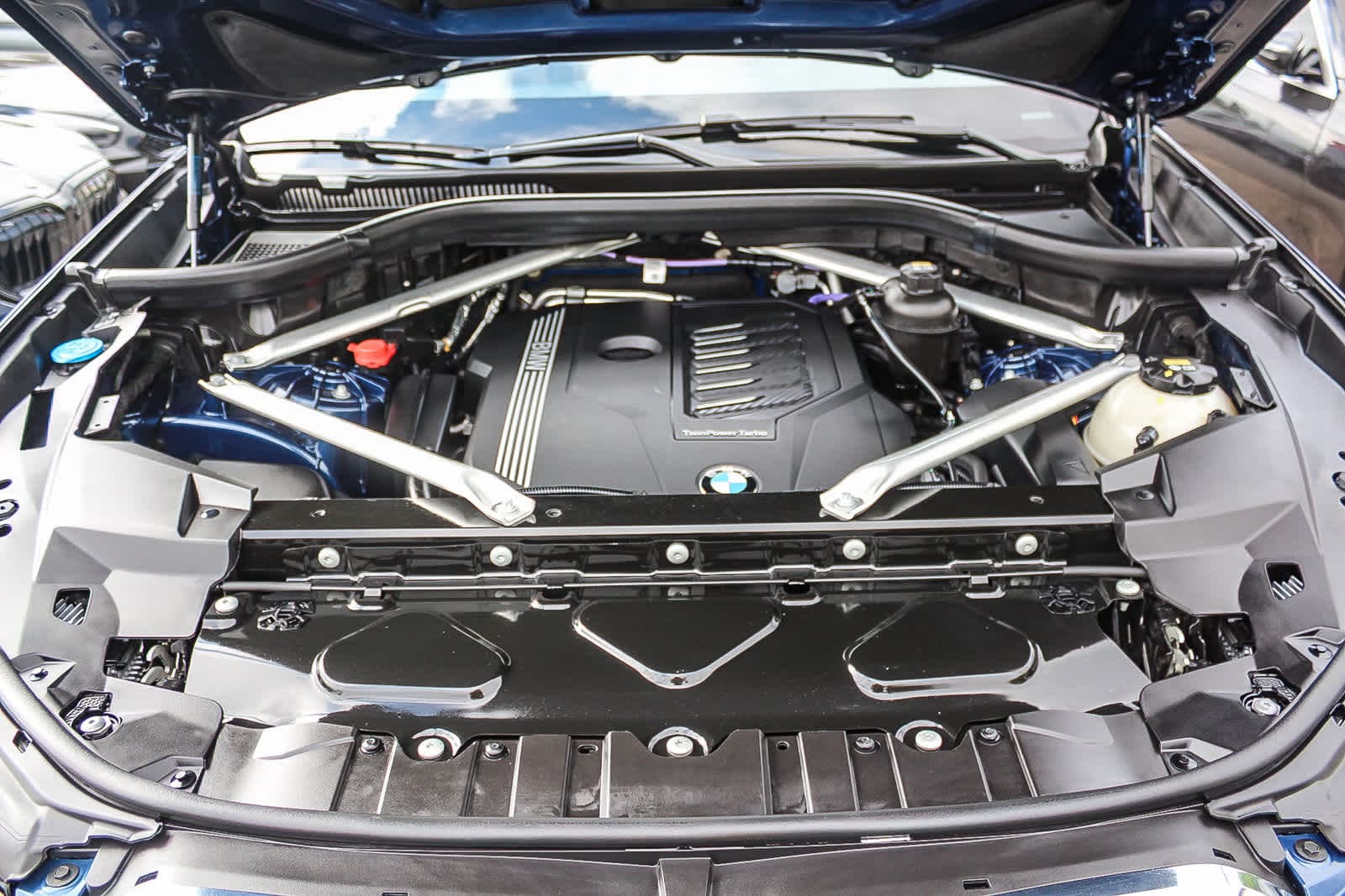 Thumbnail: 2023 BMW X5 - 26