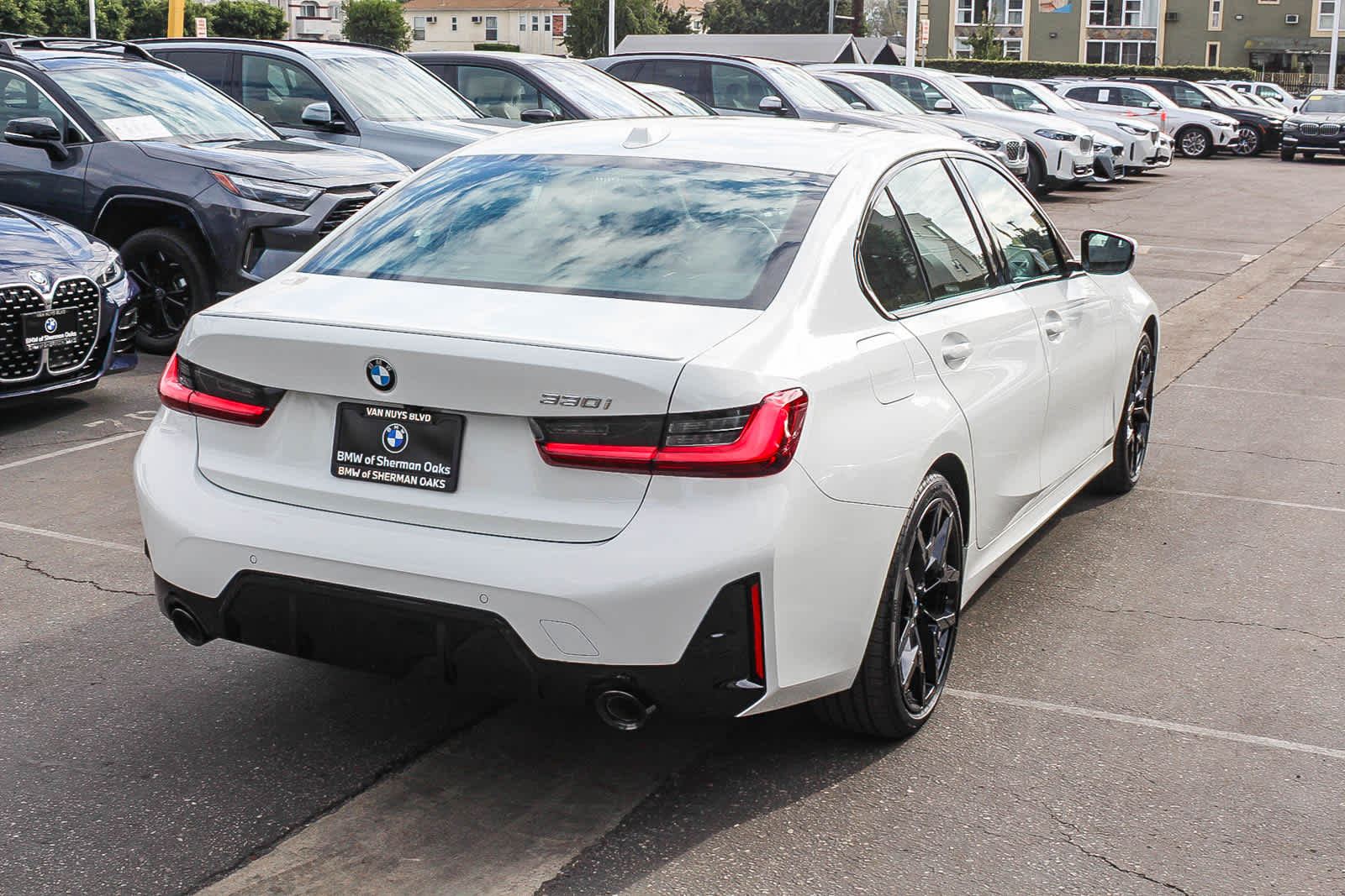 Thumbnail: 2026 BMW 3 Series - 7